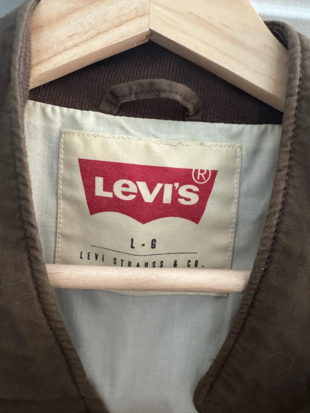 Levi's Men's Chocolate Brown Lightweight Zip Jacket - Picture 6 of 7